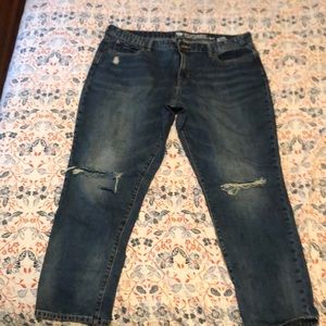 Boyfriend cut jeans